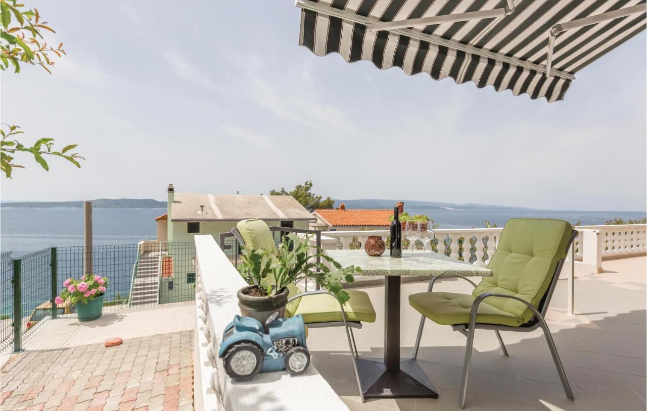 Lovely Apartment In Brela With House Sea View Buitenkant foto